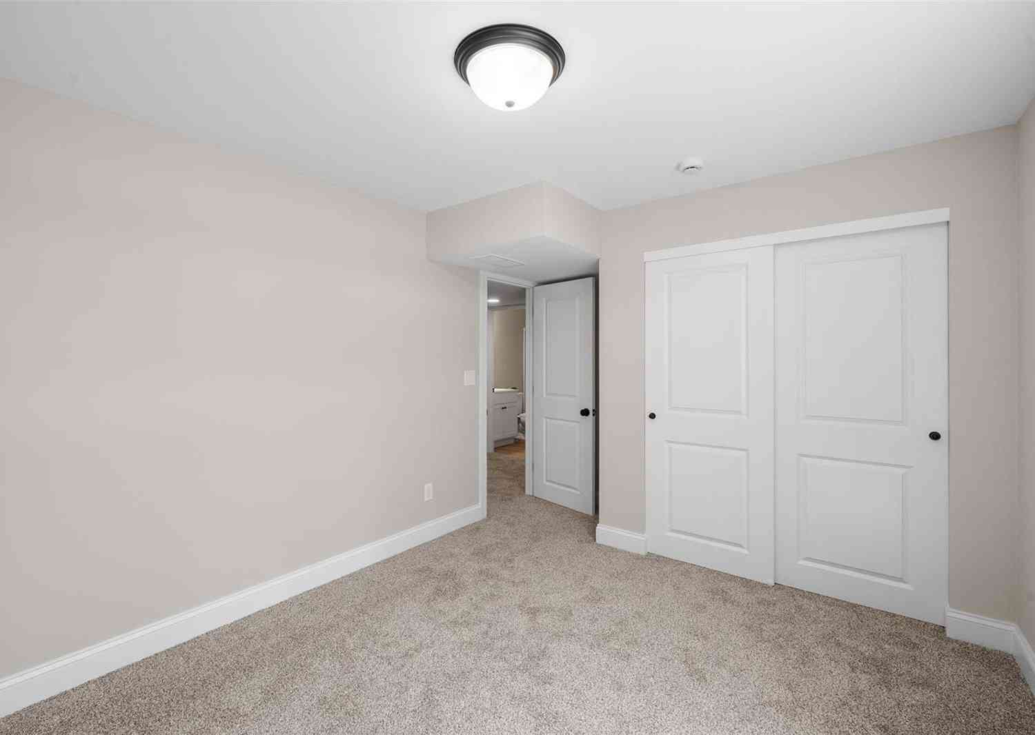 969 Brookfield Chase Ct, Florissant, Missouri image 39