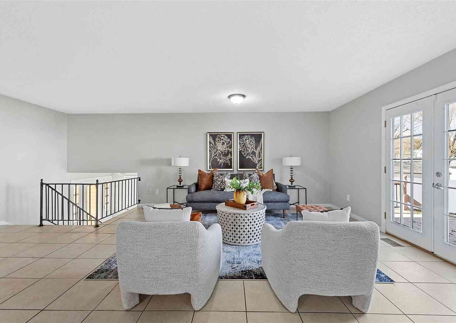 12817 Sandfield Drive, Saint Louis, Missouri image 7