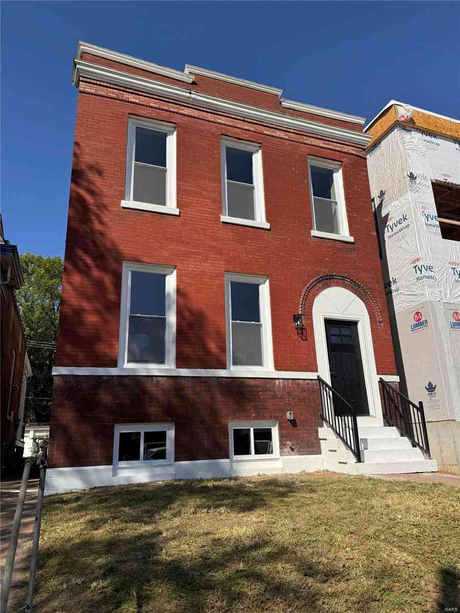 4211 Norfolk Avenue, Saint Louis, Missouri image 2