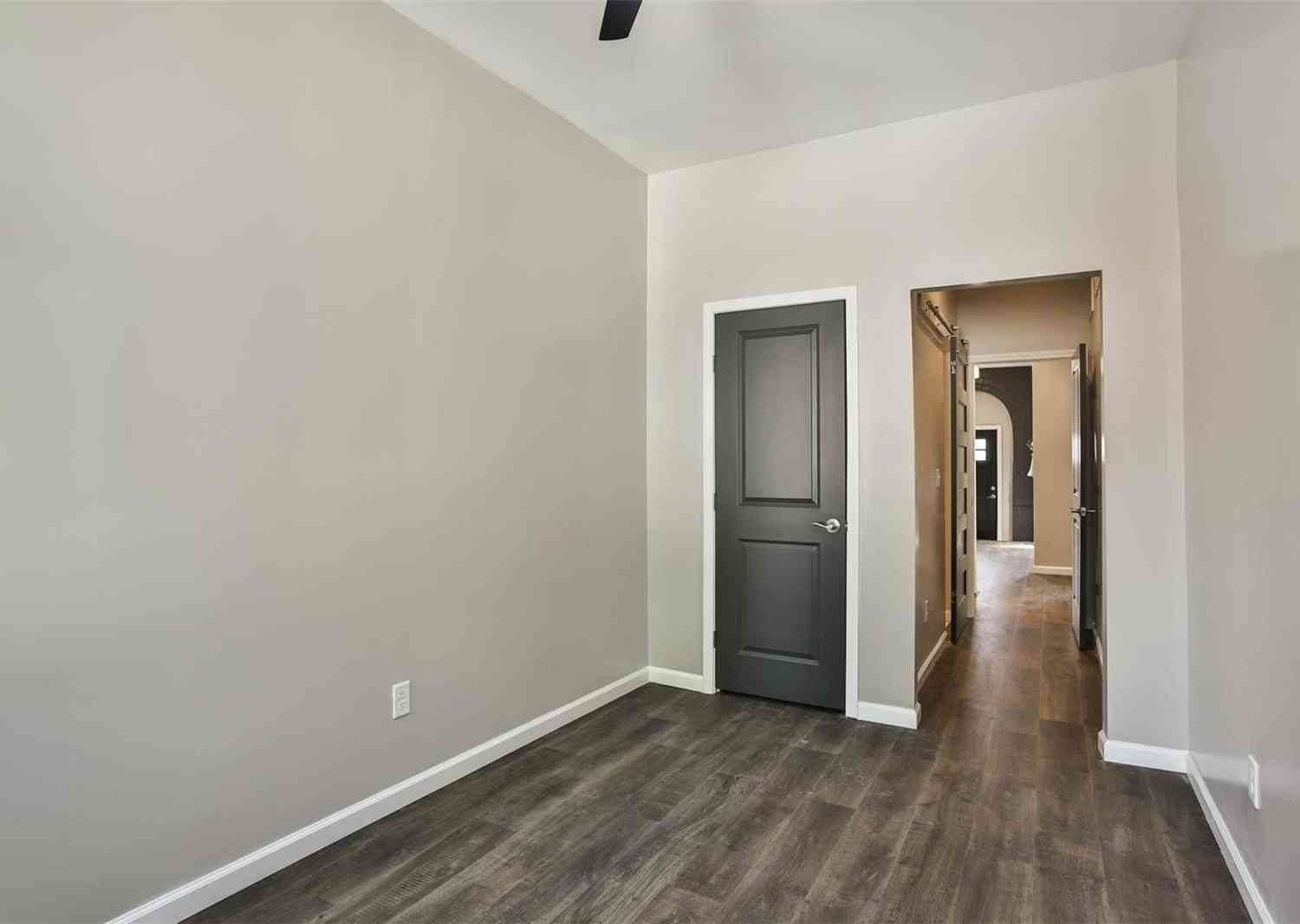 4211 Norfolk Avenue, Saint Louis, Missouri image 32