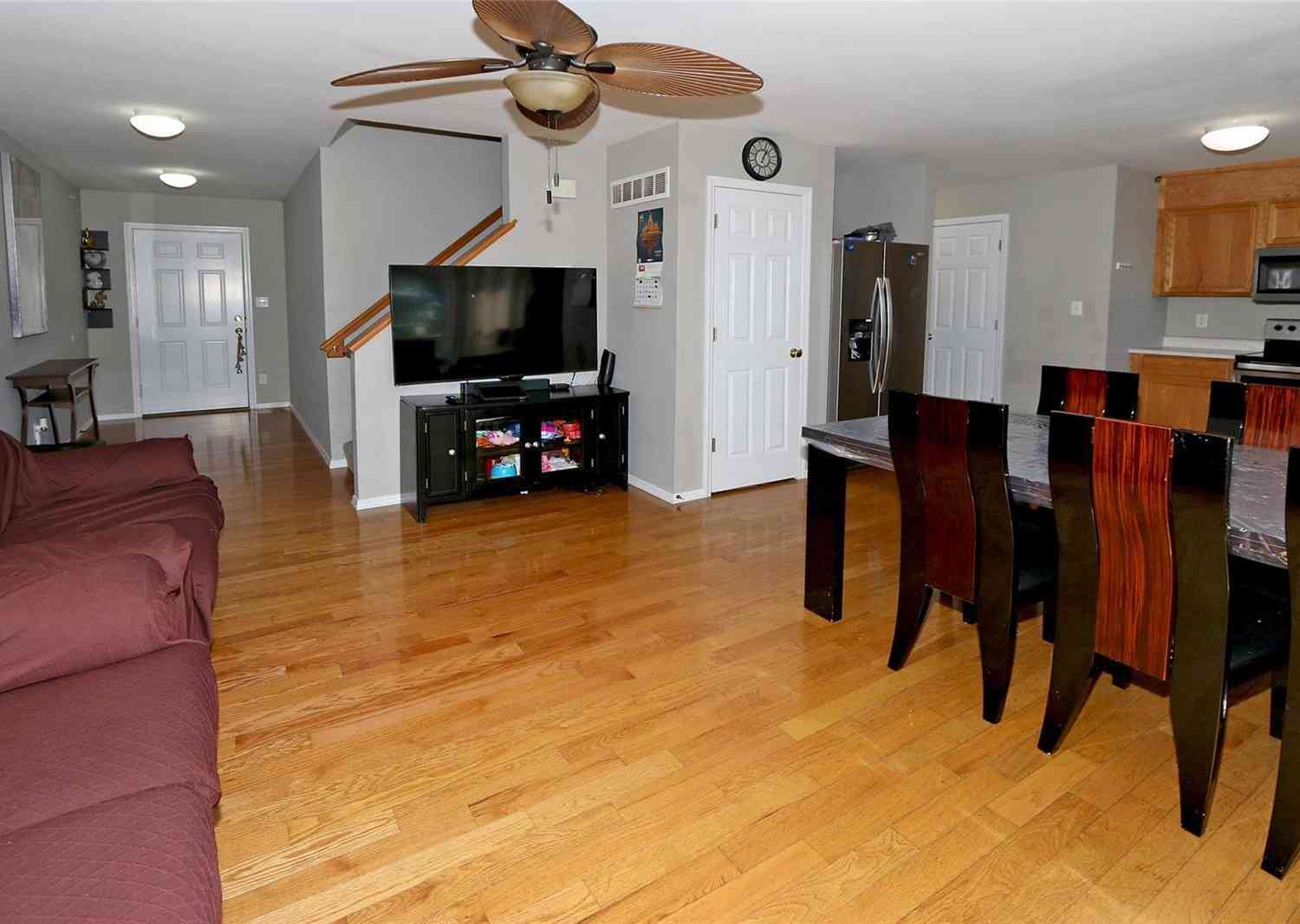 4344 Bristol View Court, Saint Louis, Missouri image 4