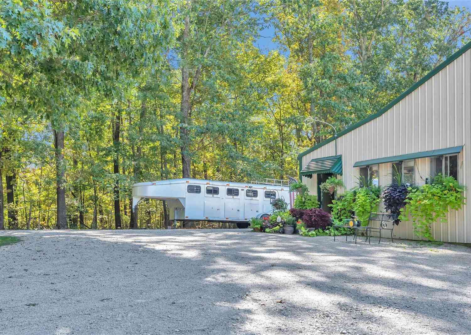 9725 Sandy Valley Road, Hillsboro, Missouri image 9