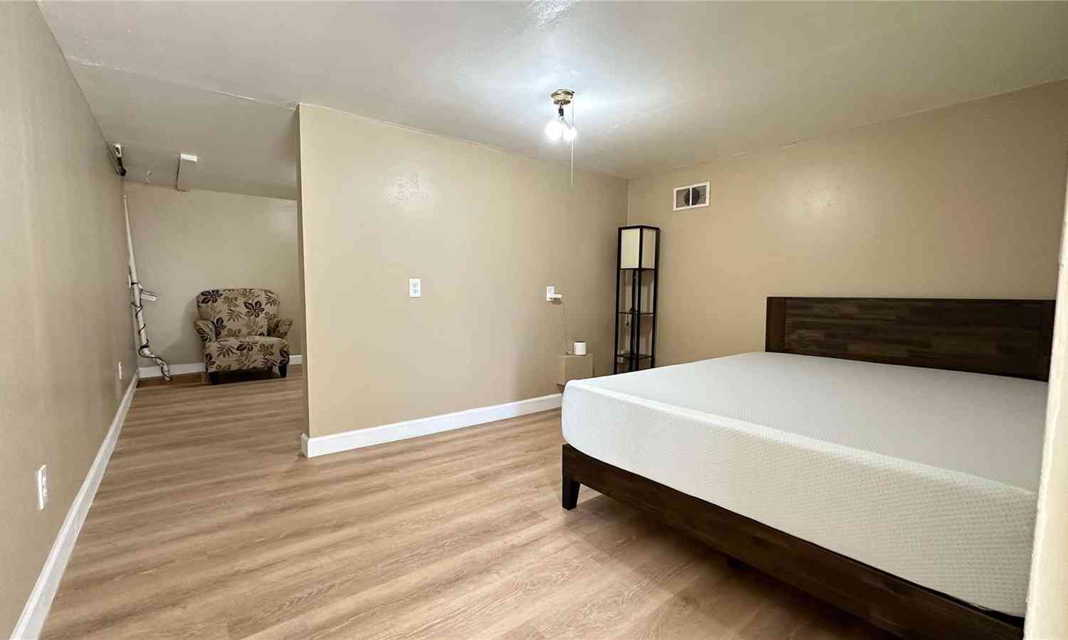 9425 Page Avenue, Saint Louis, Missouri image 33