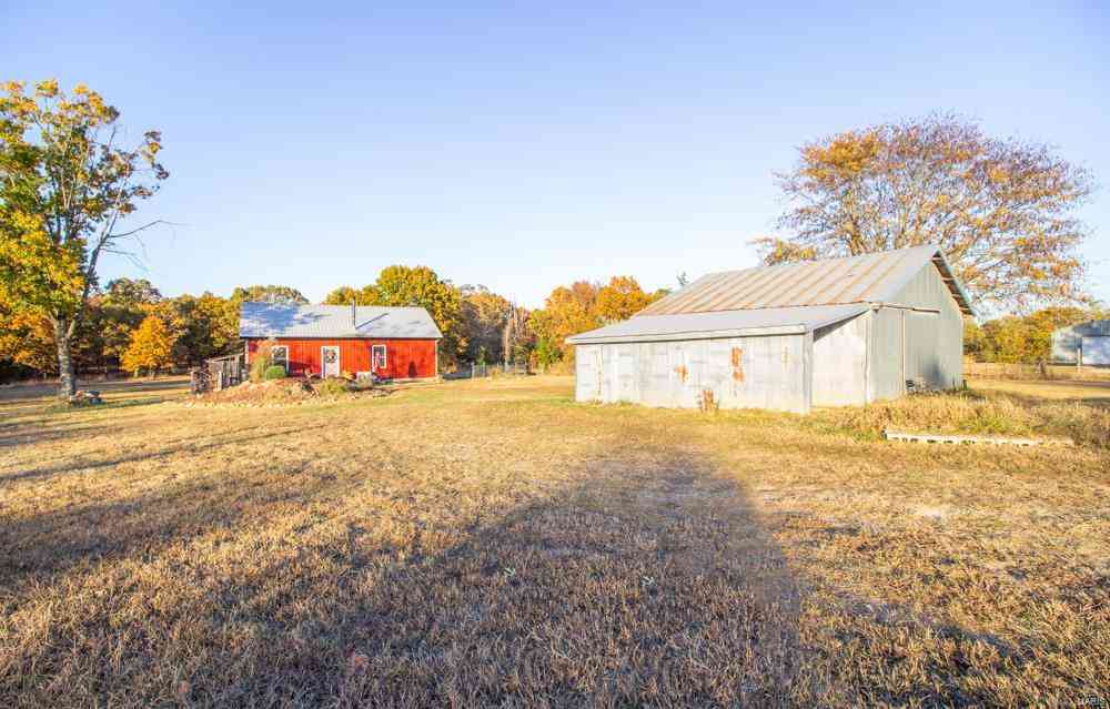 31278 Nodaway Drive, Lebanon, Missouri image 1