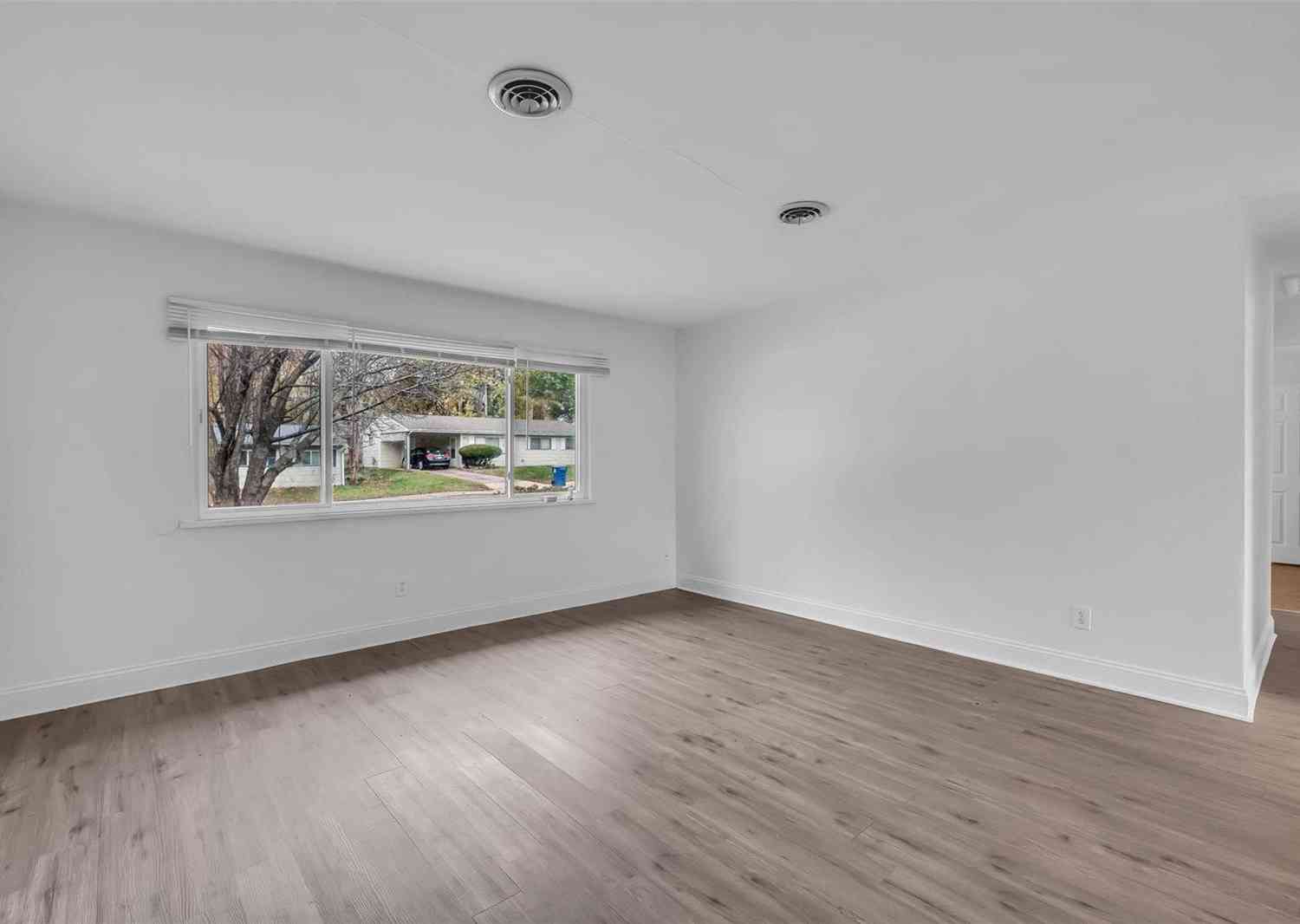 4406 Dabney Drive, Saint Louis, Missouri image 12