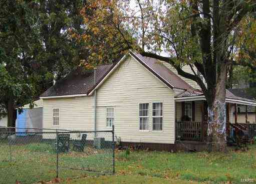 415 Gray Avenue, Chaffee, Missouri image 3