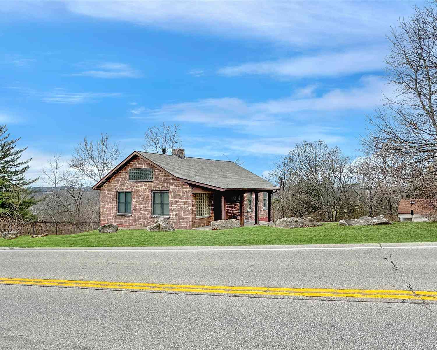 2555 Highway 100, Gray Summit, Missouri image 43