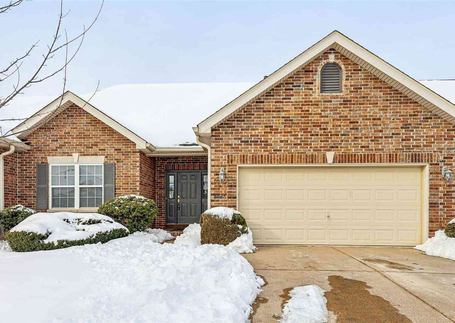 3428 Sun Bear Court #832B, Wentzville, Missouri image 2