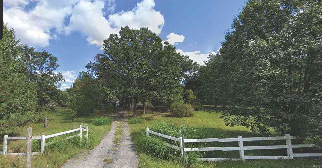 2236 Acid Mine Road, Sullivan, Missouri image 1