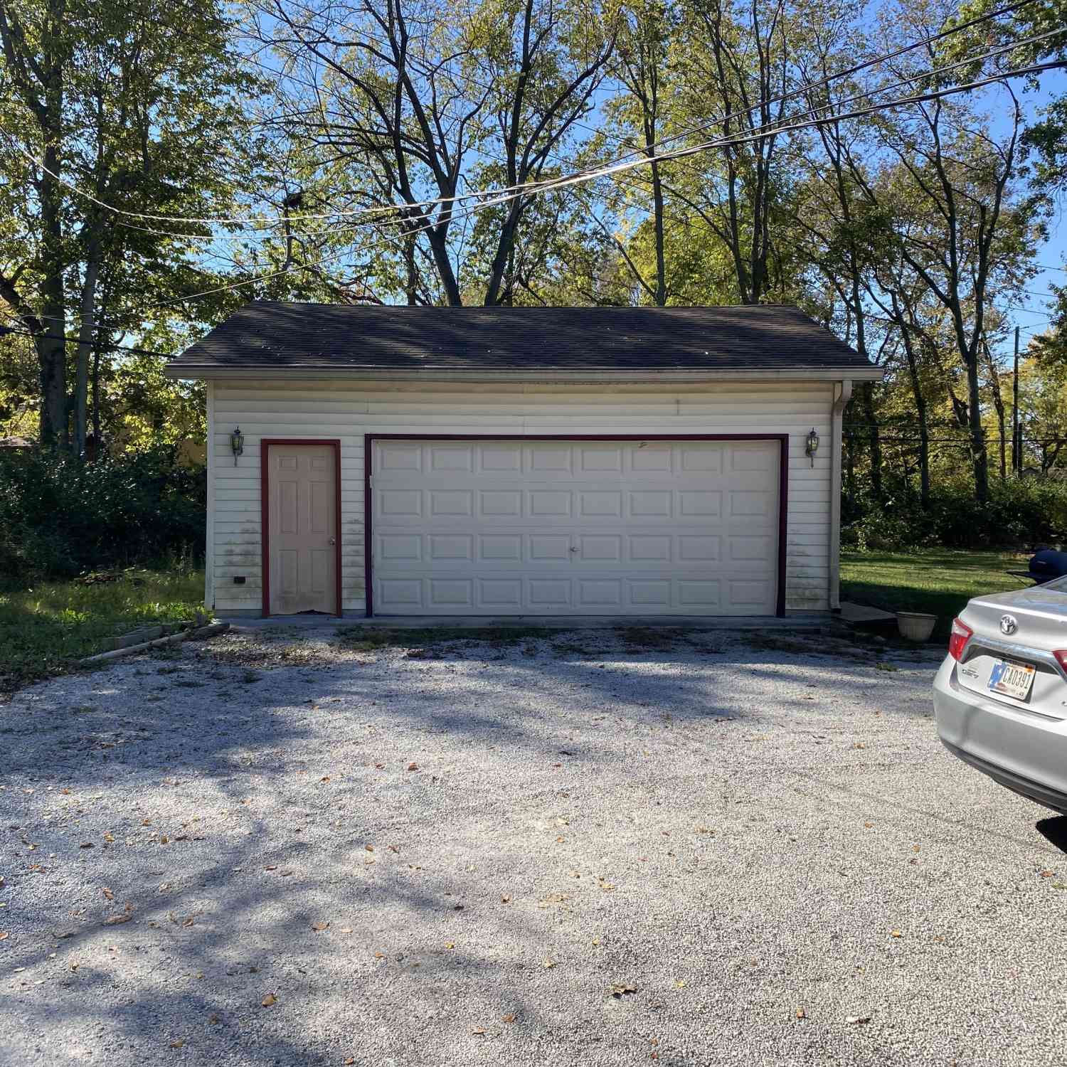 647 W Mcgregor Road, Indianapolis, Indiana image 18