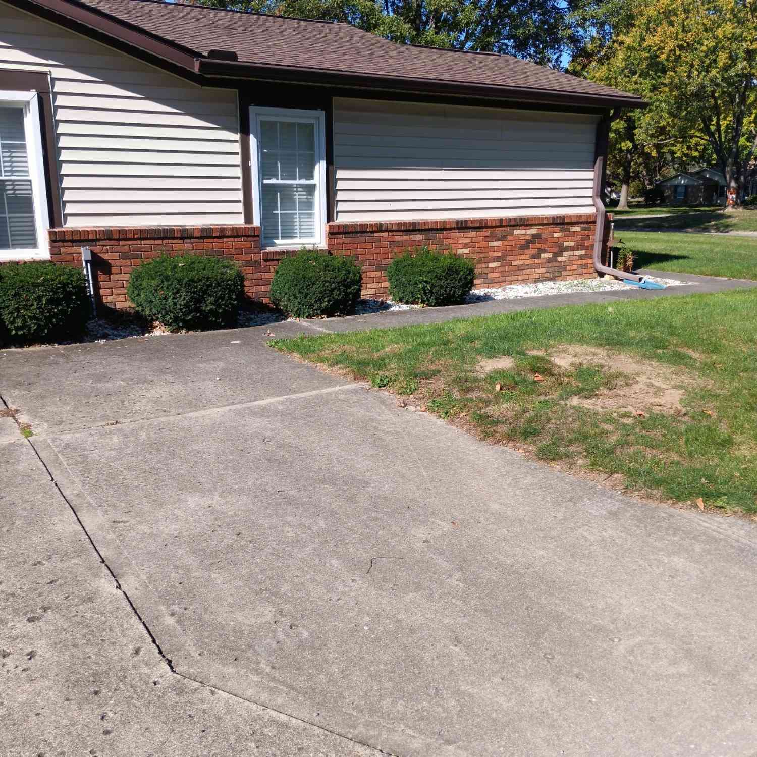 4401 Trafalgar Drive, Anderson, Indiana image 2