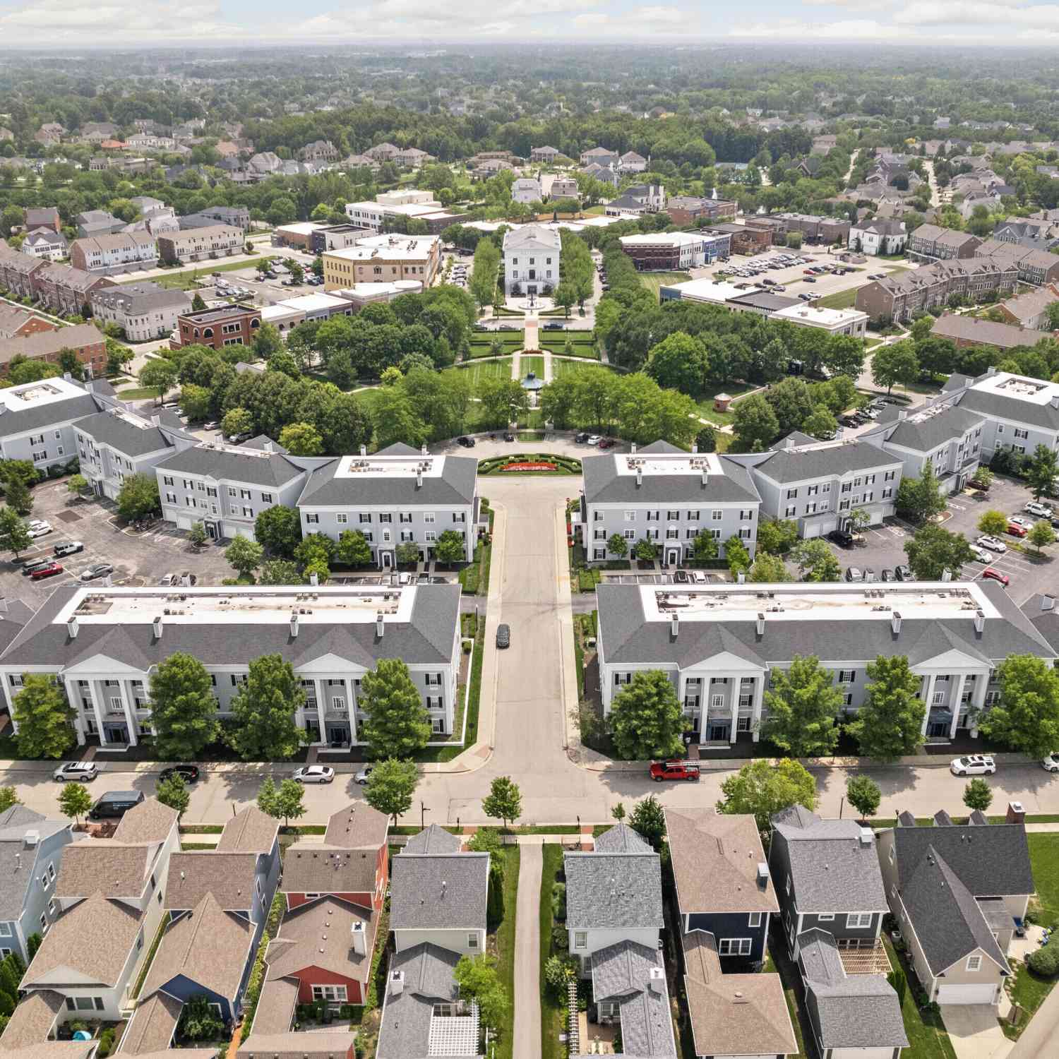 12914 University Crescent #APT 1B, Carmel, Indiana image 25