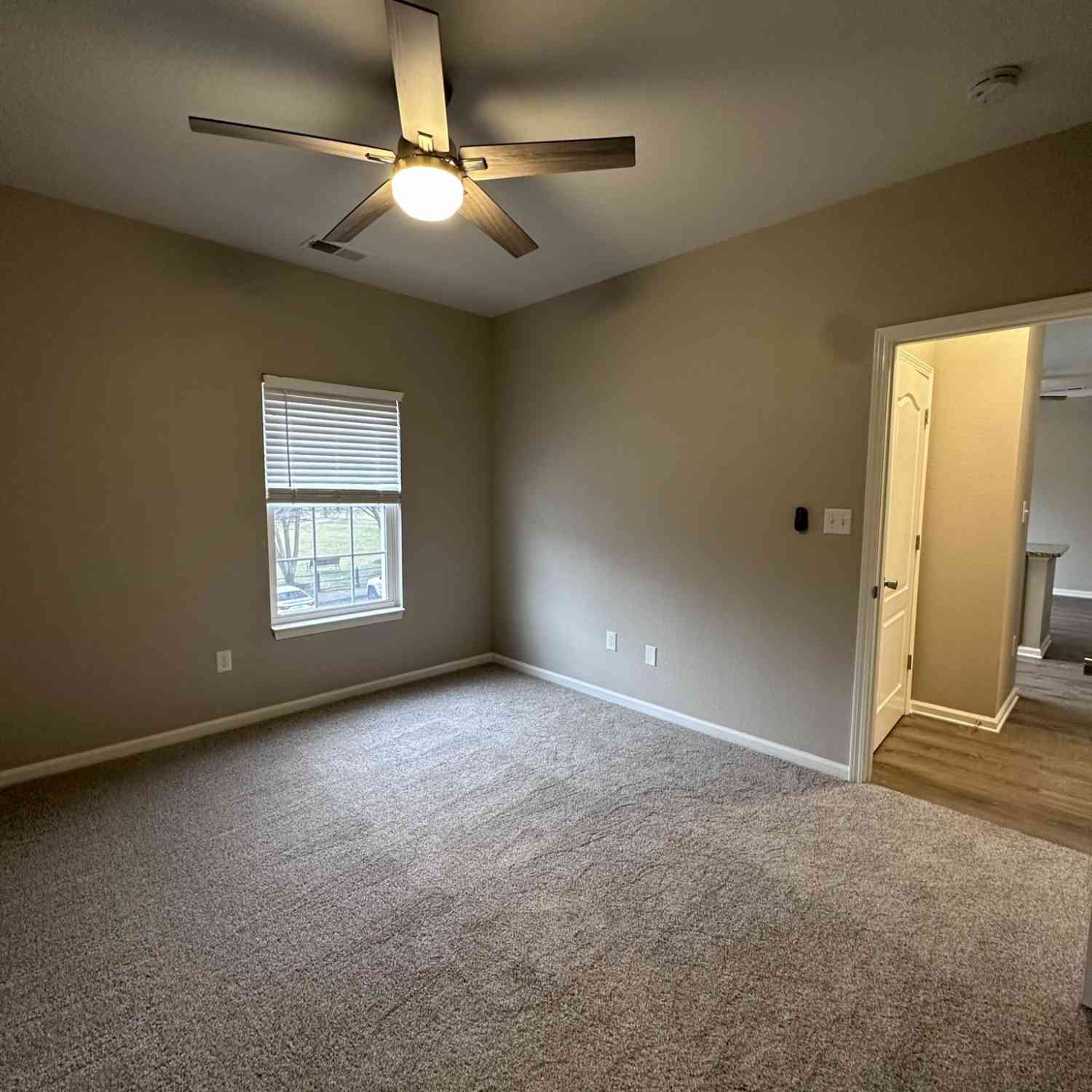 12938 University Crescent #APT 2B, Carmel, Indiana image 14