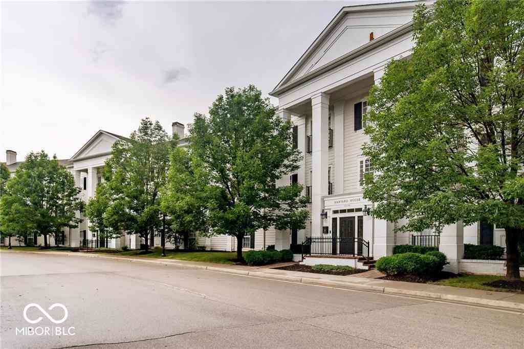 12938 University Crescent #APT 2B, Carmel, Indiana image 19