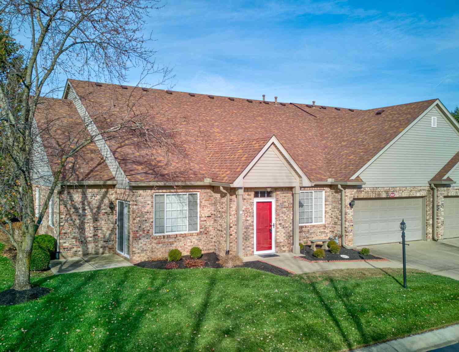 18445 Piers End Drive, Noblesville, Indiana image 2