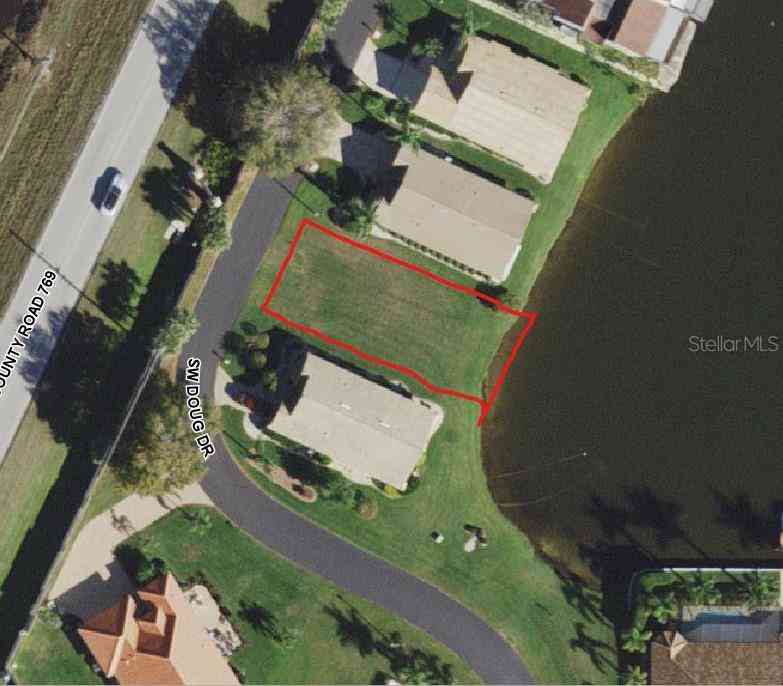 12952 SW Doug Drive, LAKE SUZY, Florida image 6