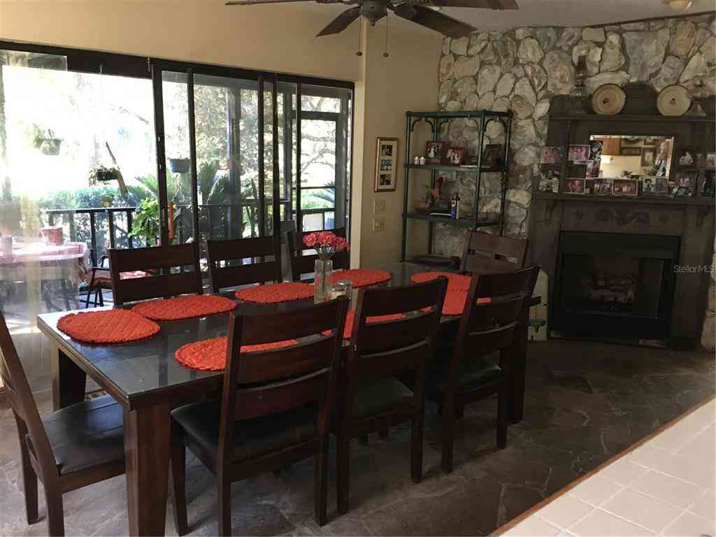 2436 Cr 416n, Lake Panasoffkee, Florida image 10