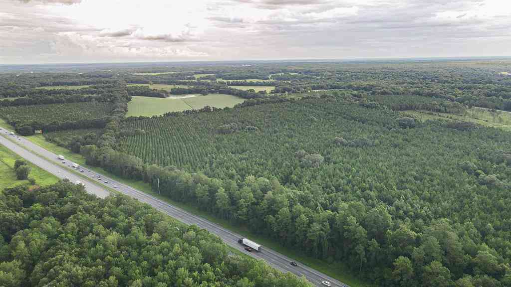 21400 NW Cr 235a, ALACHUA, Florida image 8