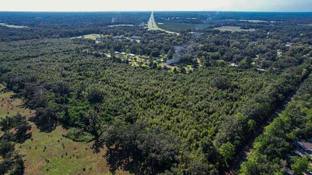 205 Avenue, WILLISTON, Florida image 13