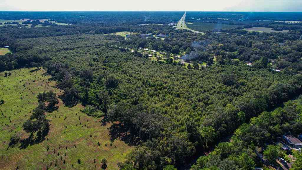 205 Avenue, WILLISTON, Florida image 14