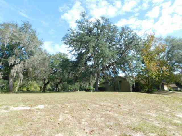 Whispering Oaks Blvd., DADE CITY, Florida image 5