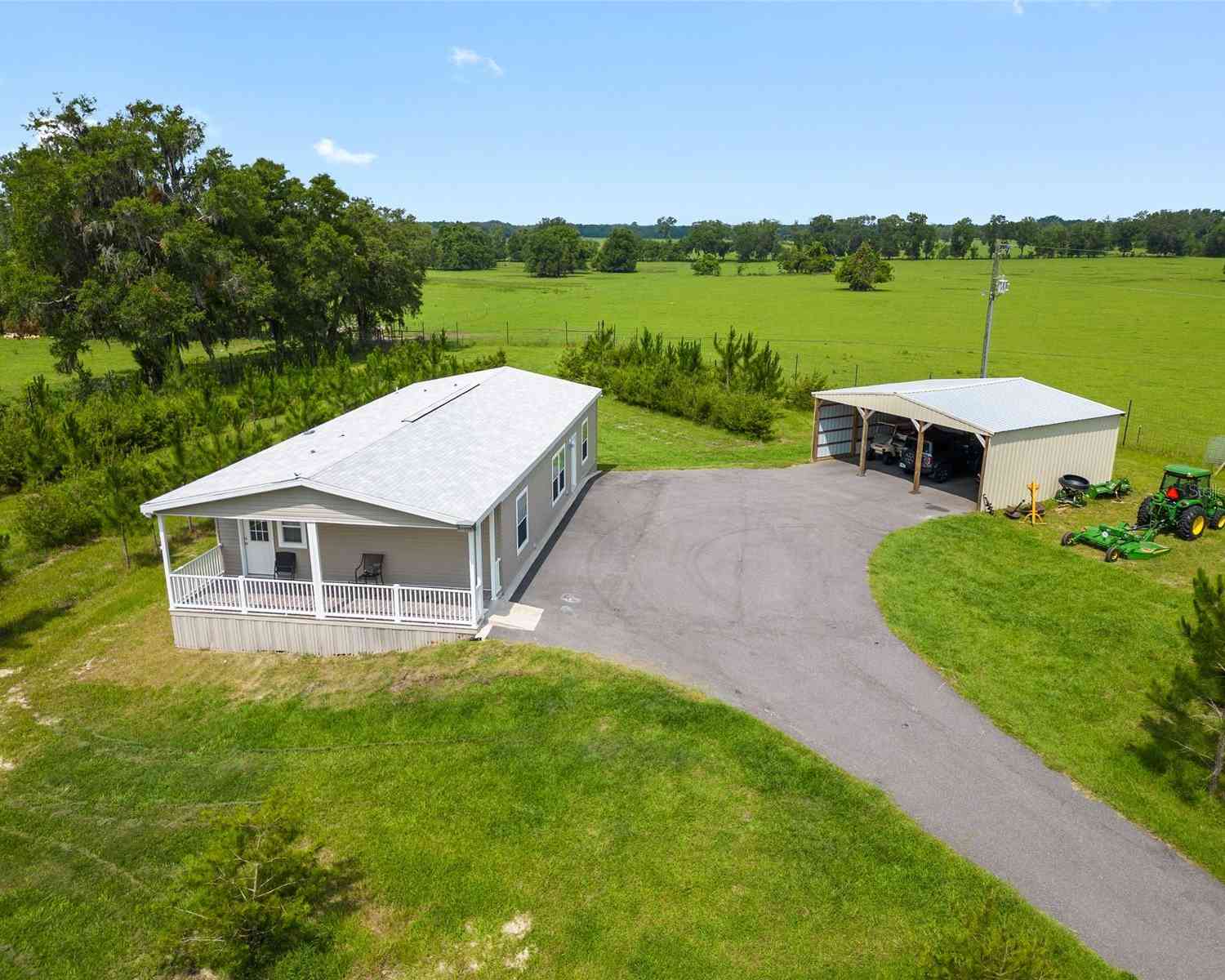 16470 N Us Highway 27, WILLISTON, Florida image 19