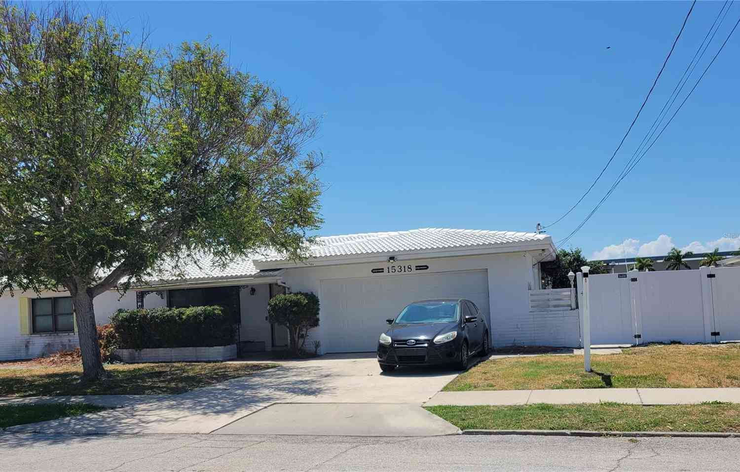 15318 Harbor Drive, MadeiraBeach, Florida image 1