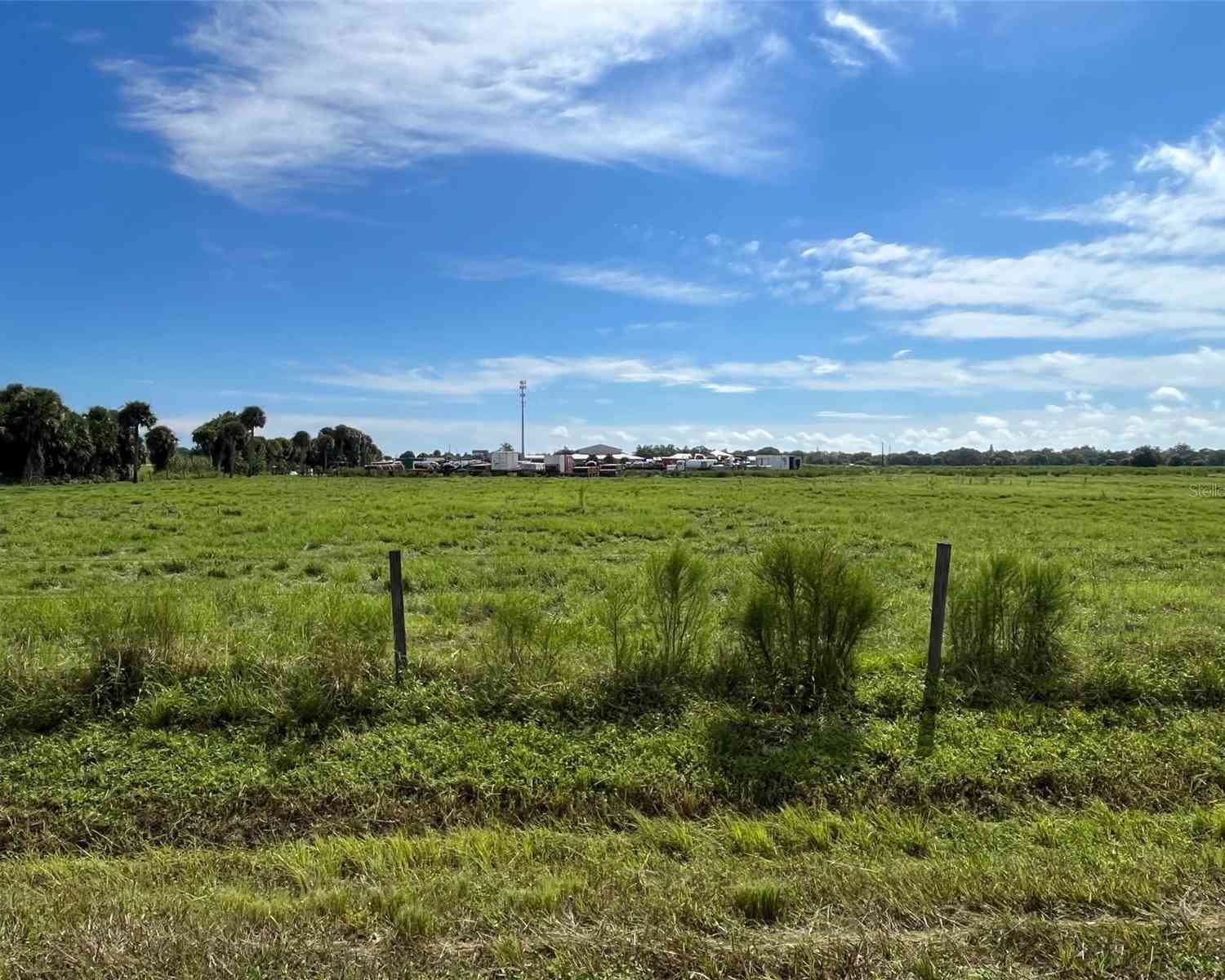 Rodeo Road, MOORE HAVEN, Florida image 2