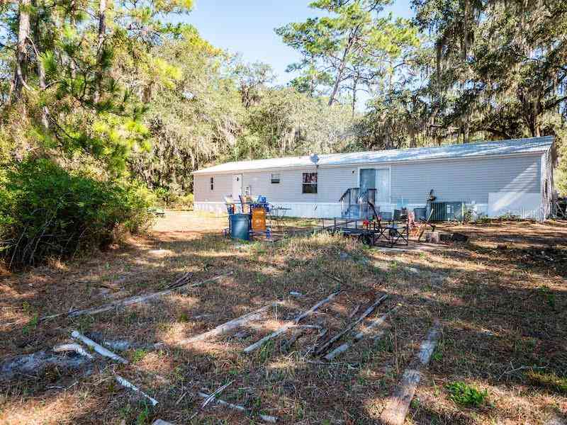 23720 NE 130th Court Road, FORT MC COY, Florida image 25