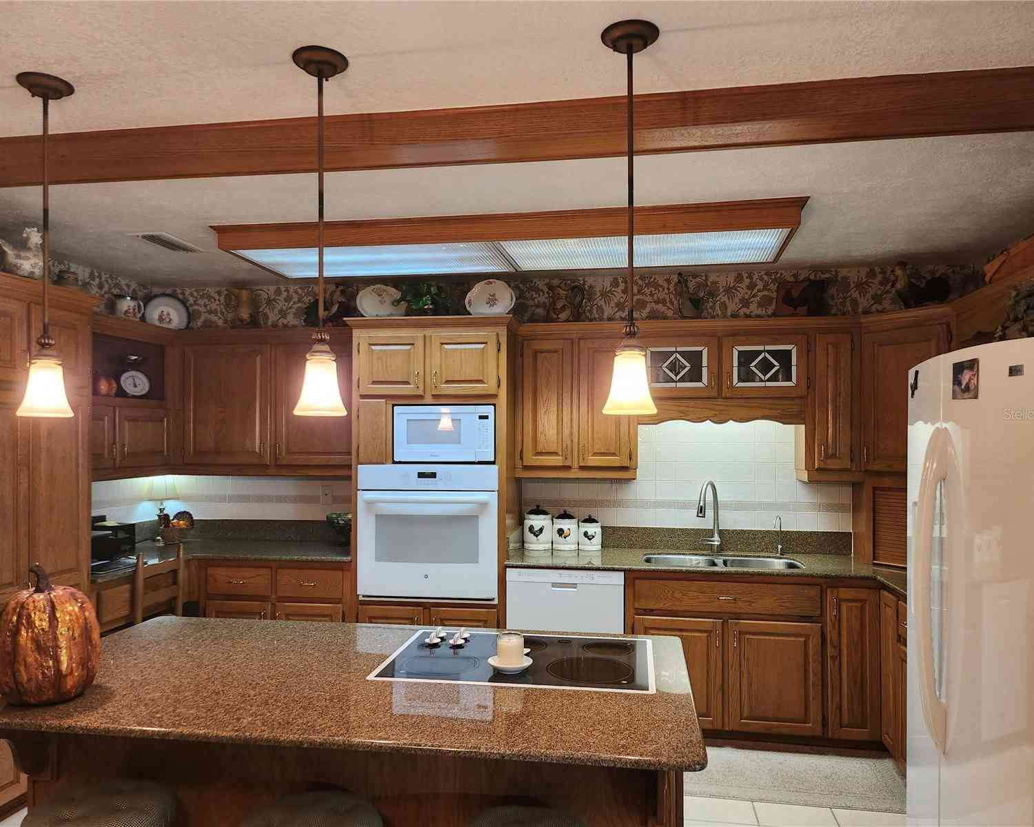 411 Bryan Road, BRANDON, Florida image 16