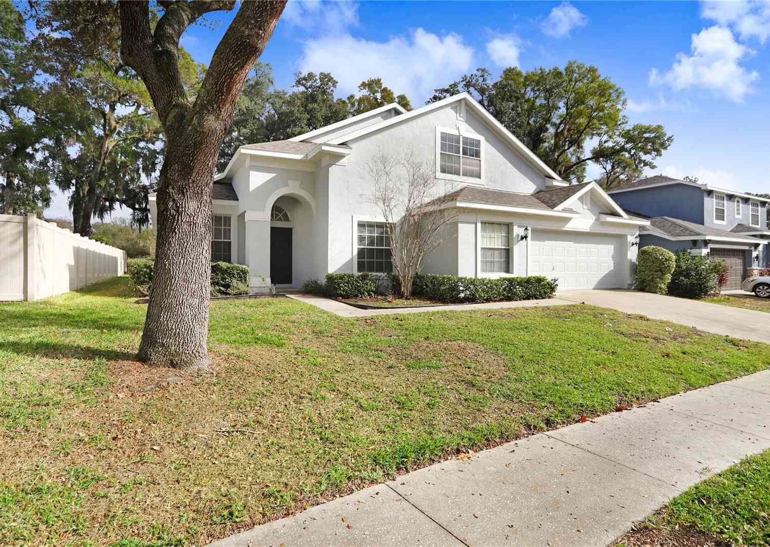 2927 Minuteman Lane, BRANDON, Florida image 3