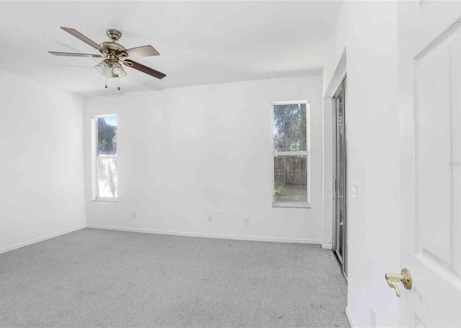2927 Minuteman Lane, BRANDON, Florida image 25