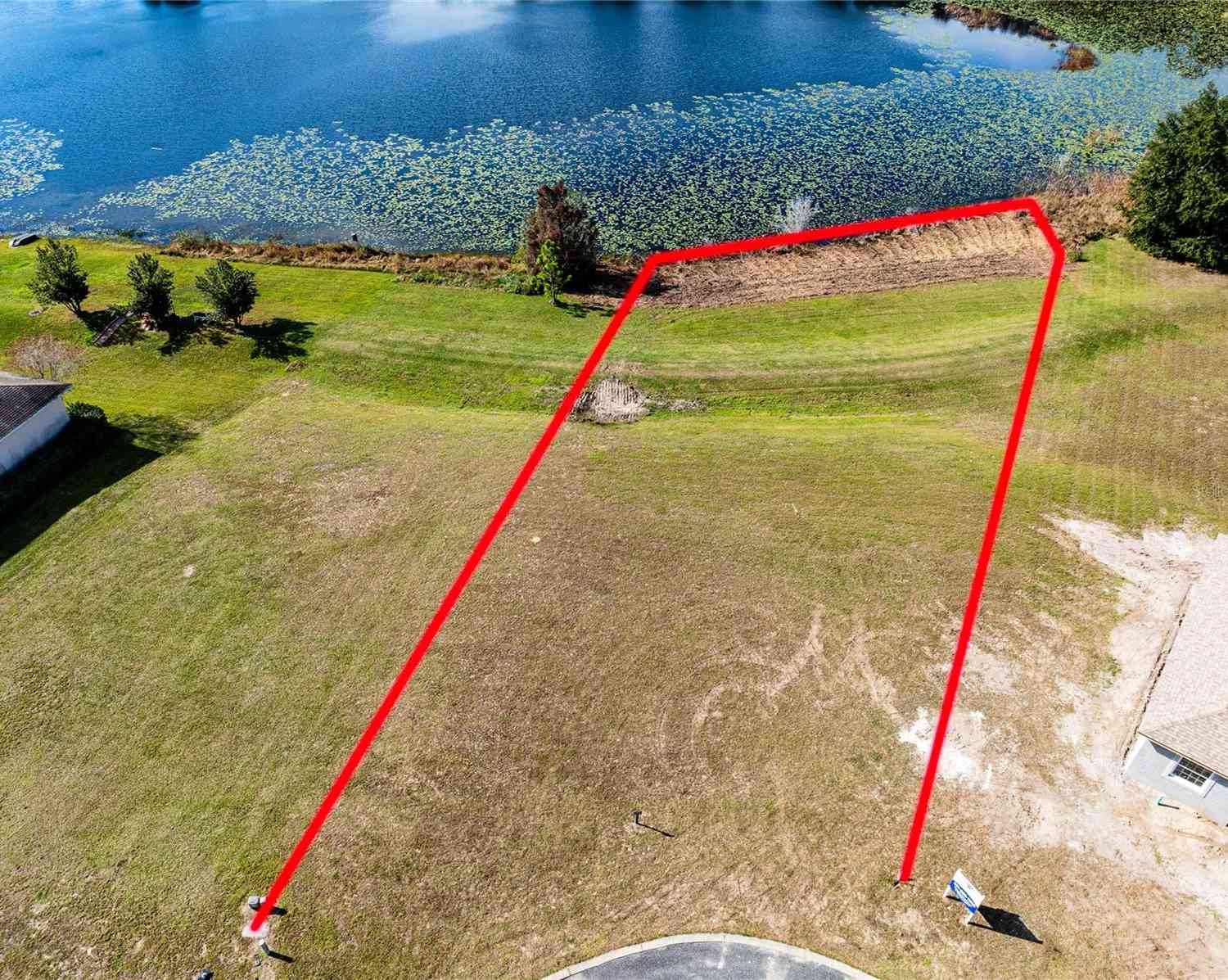 85 Fairway Circle, Umatilla, Florida image 3