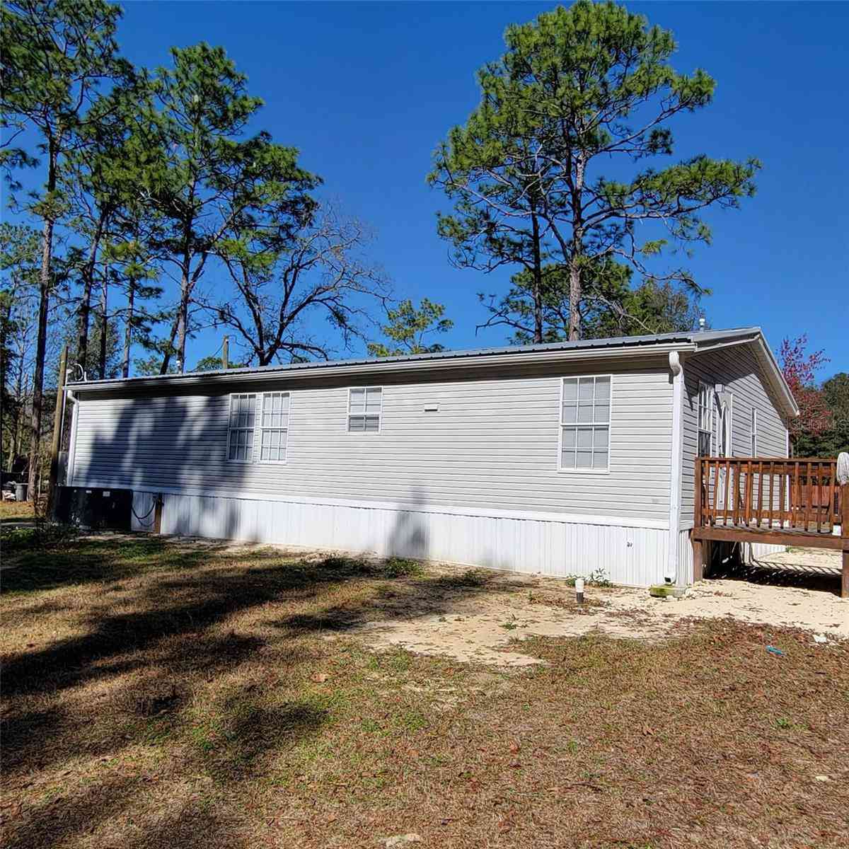 14210 NE 50th Place, WILLISTON, Florida image 32