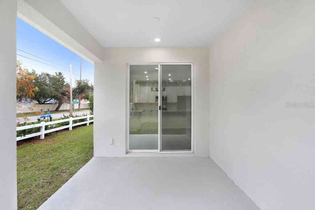 2411 Orange Harvest Place, SEFFNER, Florida image 23