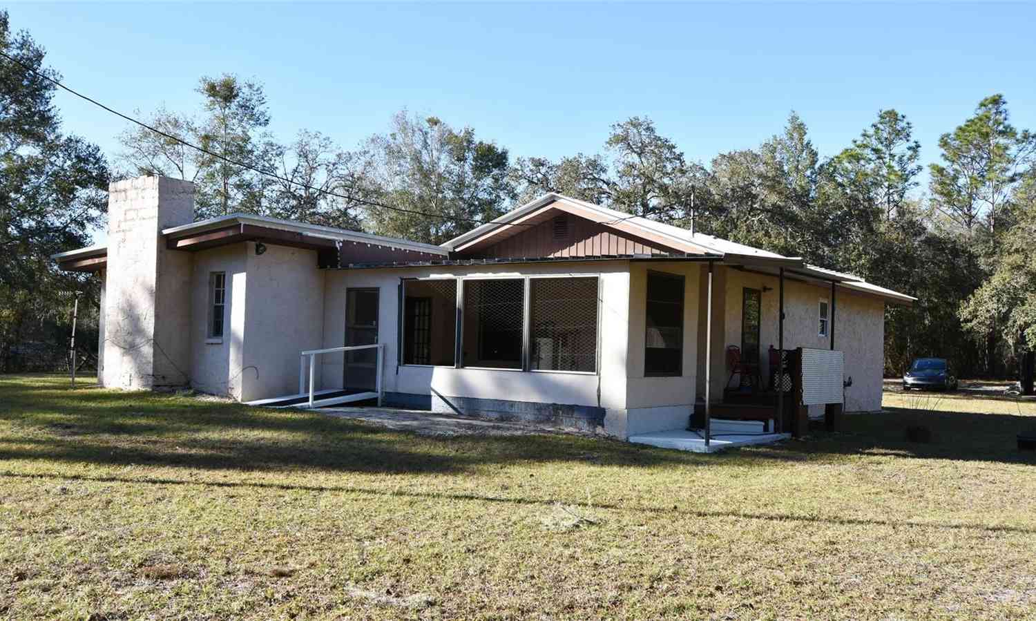 12729 SW 42nd Way, WEBSTER, Florida image 4