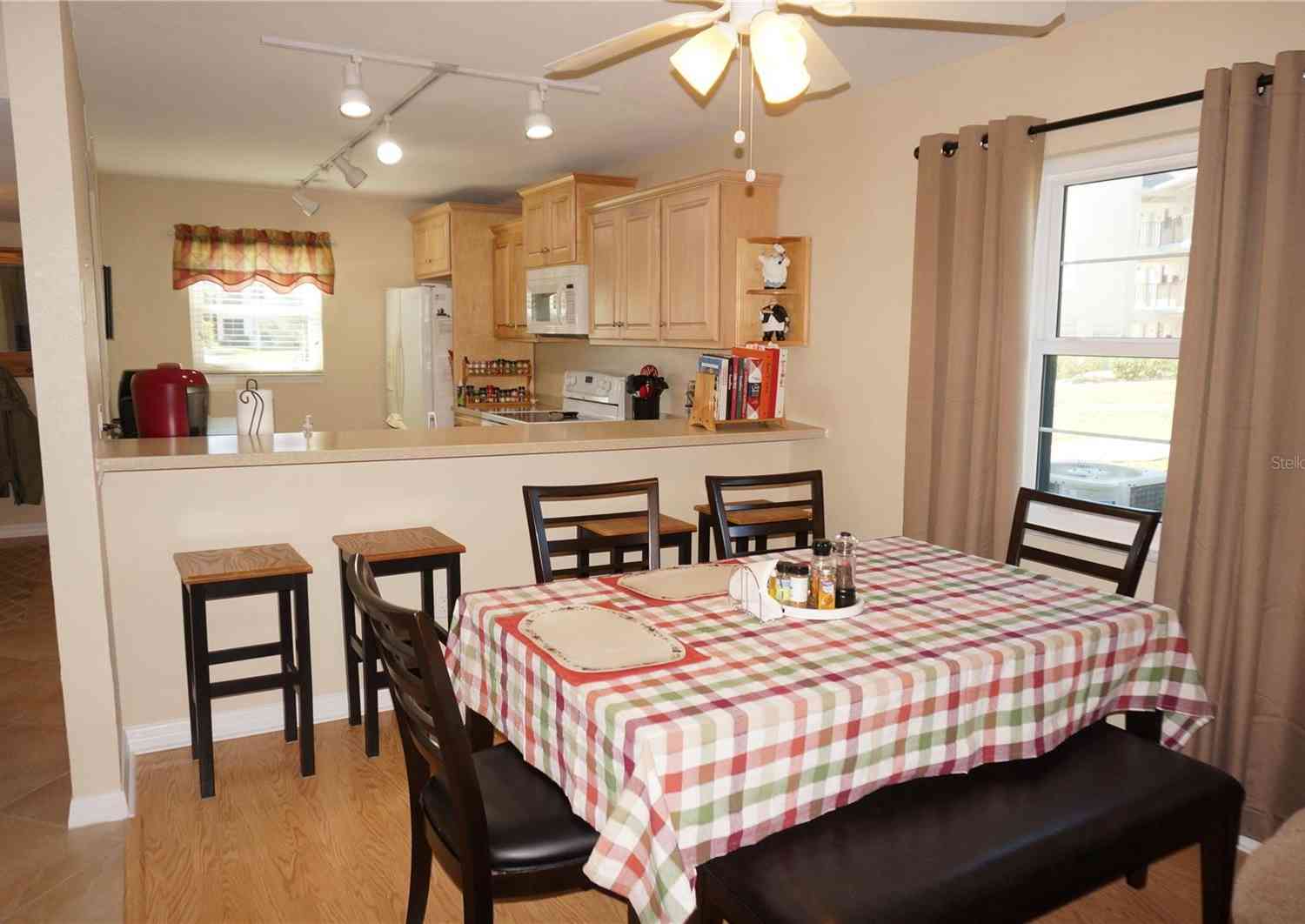 175 Kings Highway #411, PUNTA GORDA, Florida image 10