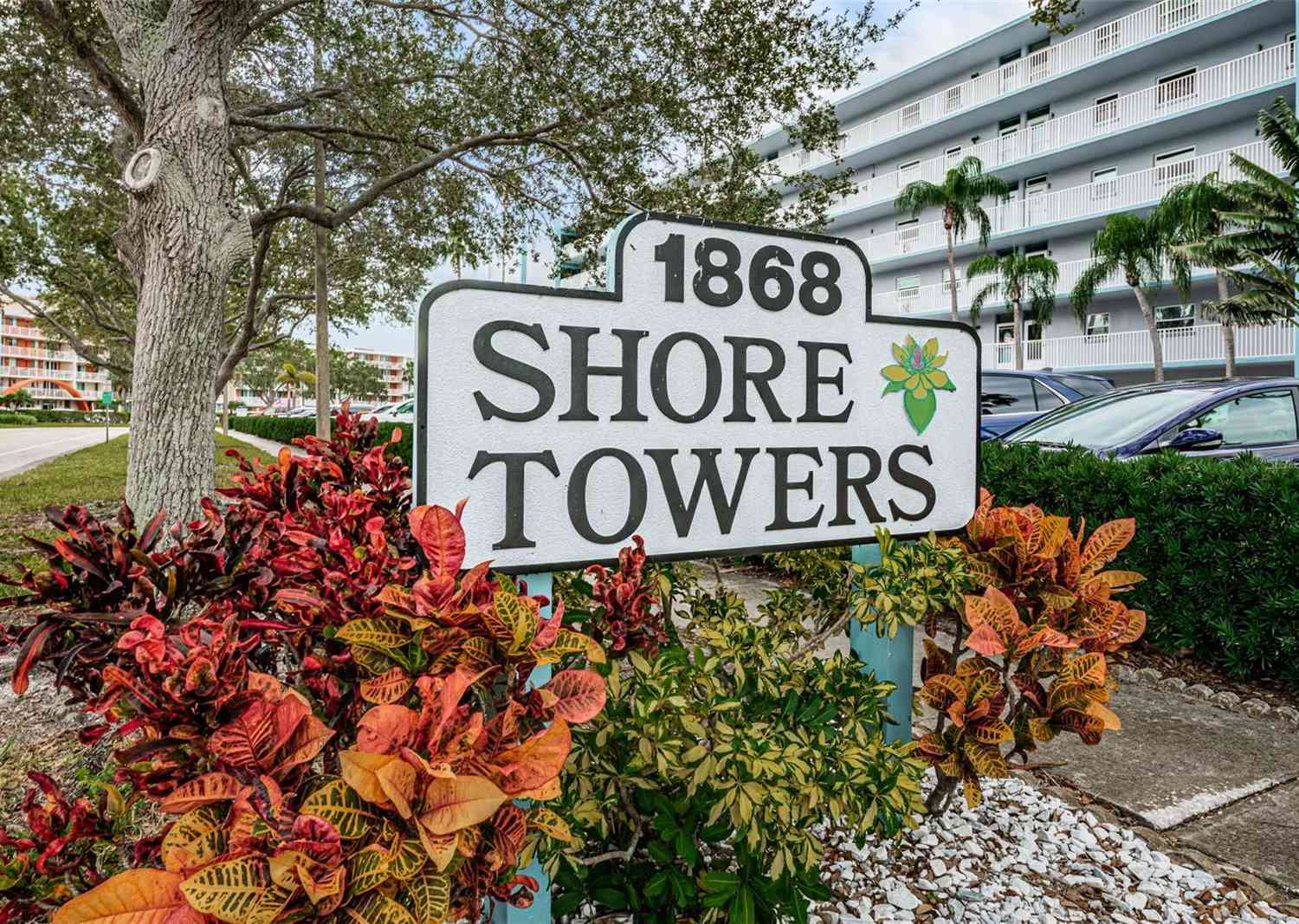 1868 Shore Drive #410, South Pasadena, Florida image 1