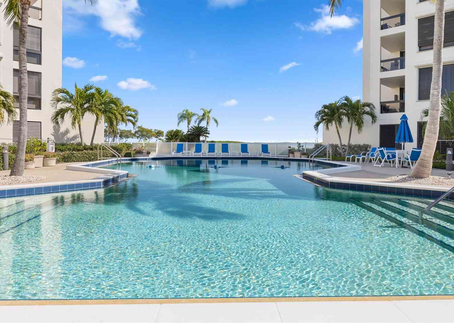 1932 Harbourside Drive #234, LONGBOAT KEY, Florida image 32