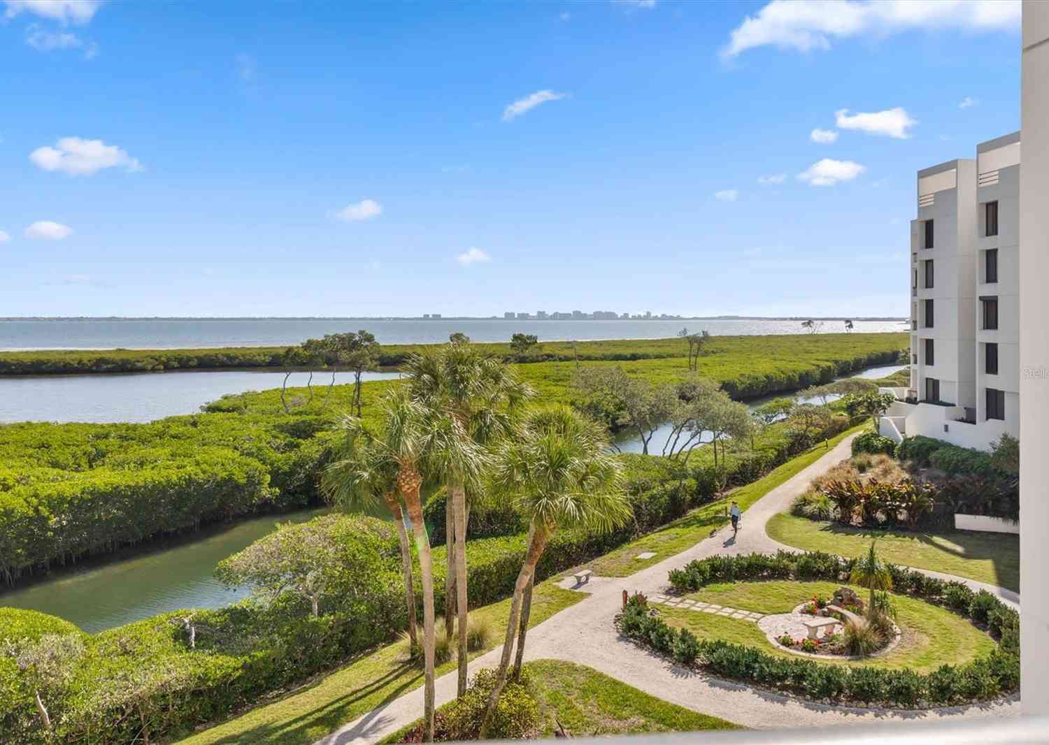 1932 Harbourside Drive #234, LONGBOAT KEY, Florida image 1