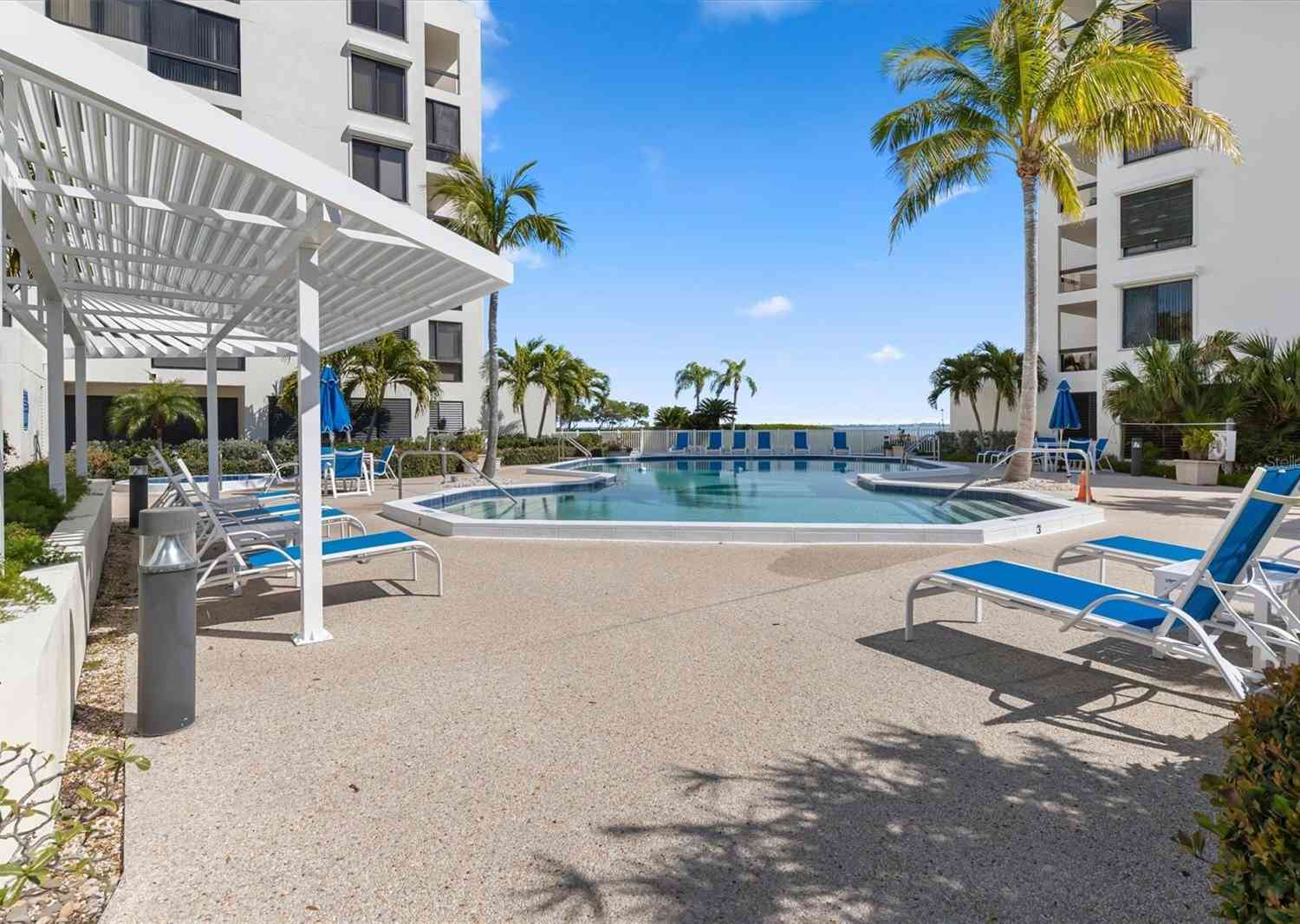 1932 Harbourside Drive #234, LONGBOAT KEY, Florida image 33