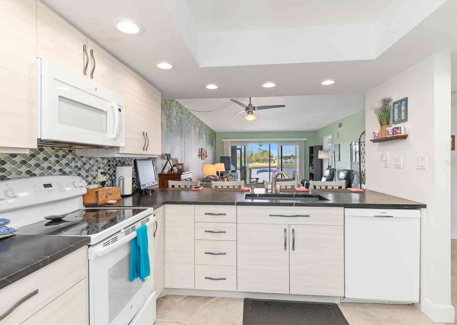 3600 Bal Harbor Boulevard #1G, PUNTA GORDA, Florida image 8