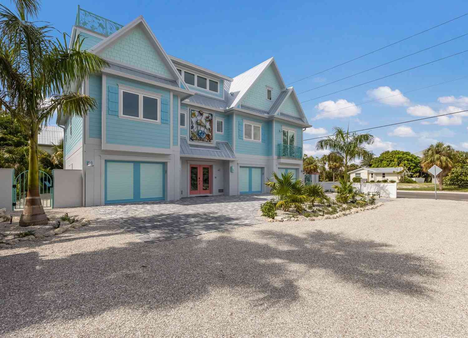 118 Mangrove Avenue, ANNA MARIA, Florida image 3