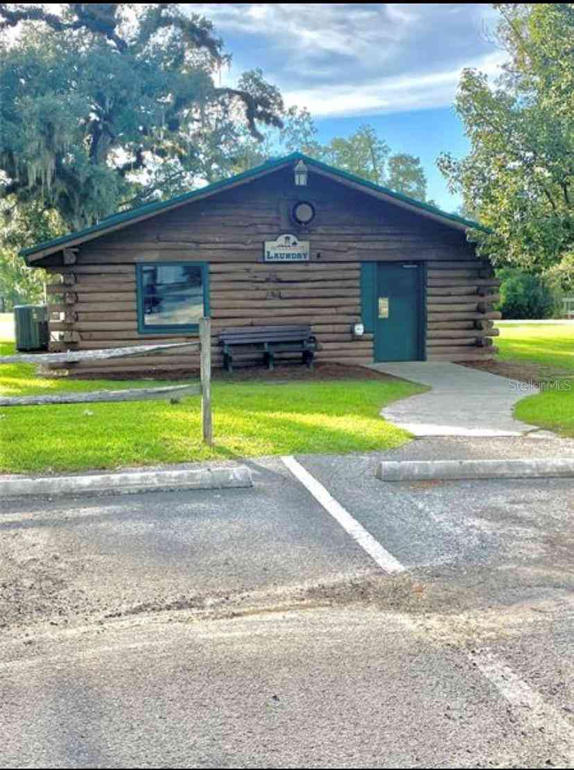 10284 NE 28th Loop, SILVER SPRINGS, Florida image 21