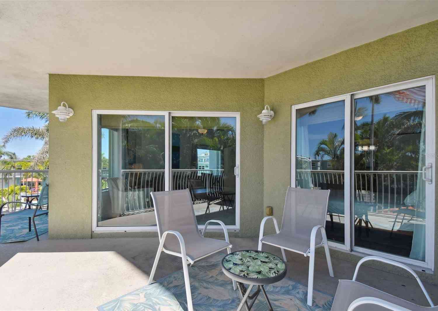 11605 Gulf Boulevard #208, Treasure Island, Florida image 37