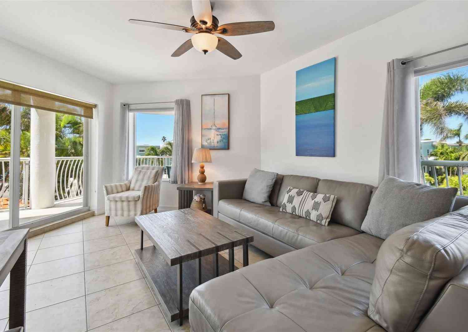 11605 Gulf Boulevard #208, Treasure Island, Florida image 18