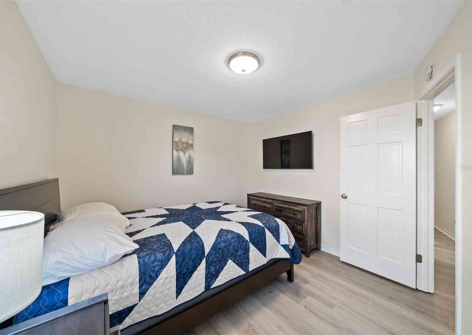 653 Timber Pond Drive, BRANDON, Florida image 30