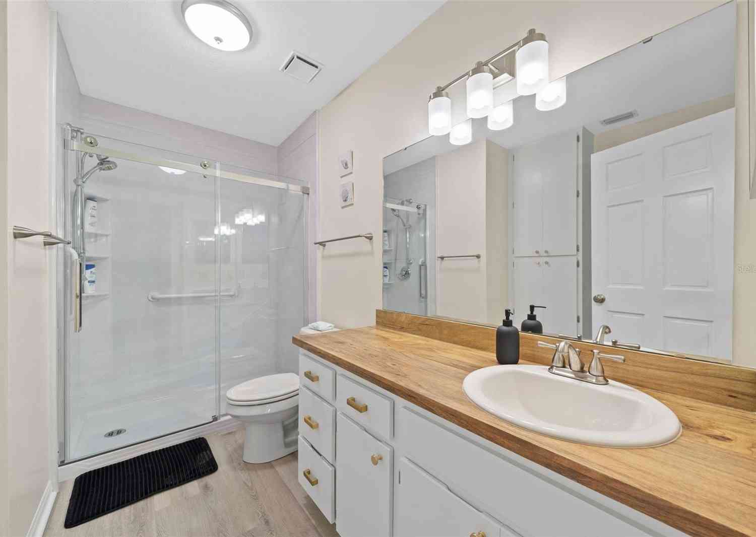 653 Timber Pond Drive, BRANDON, Florida image 11