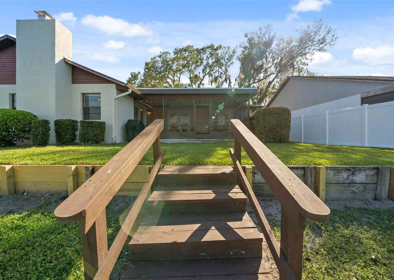 653 Timber Pond Drive, BRANDON, Florida image 41