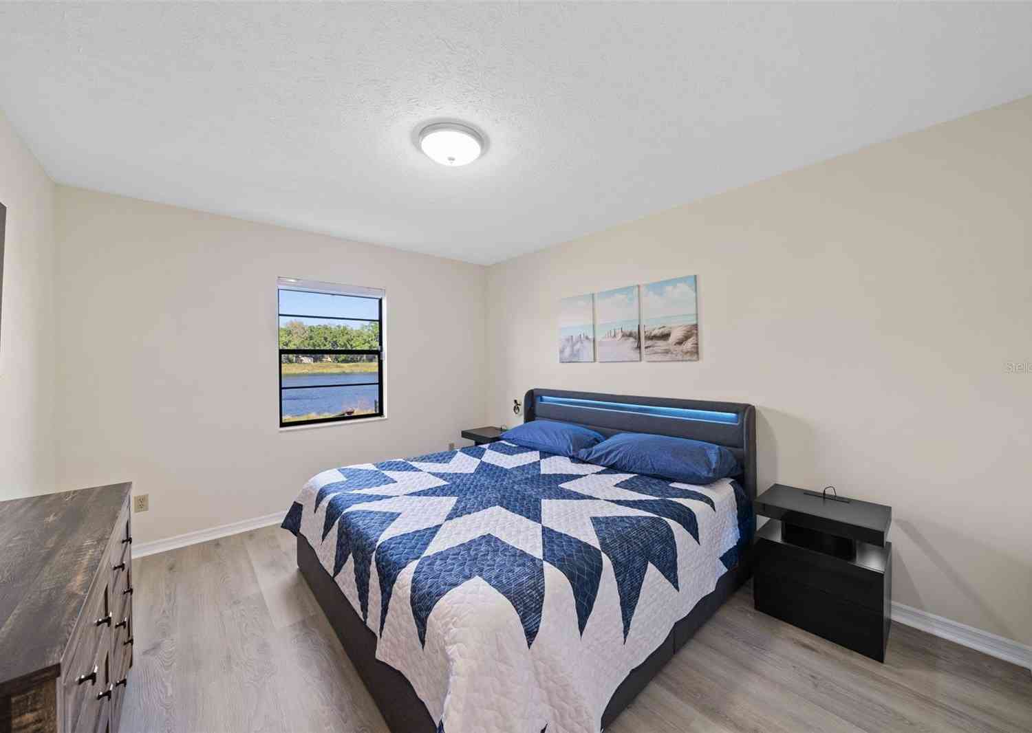 653 Timber Pond Drive, BRANDON, Florida image 33